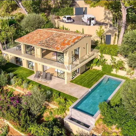 Villa Seaside Rocabruna